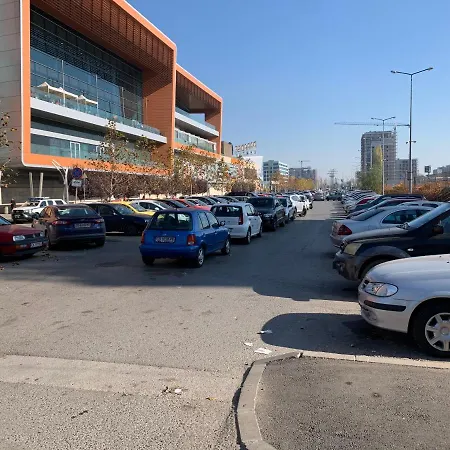 公寓 Sliver Next To Paradise Mall And Metro